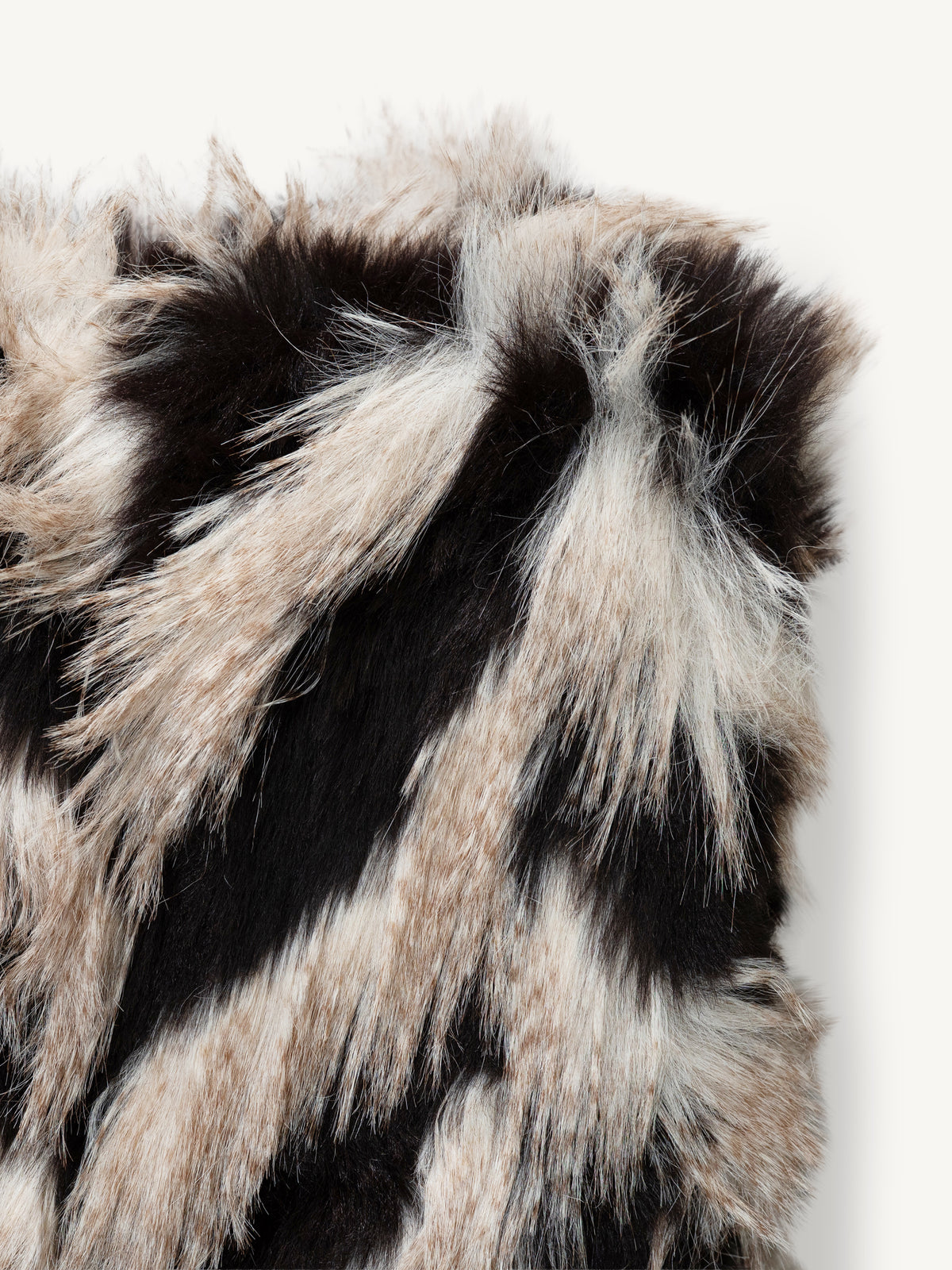 Throw WRENLEY faux fur 130x170cm wild brown