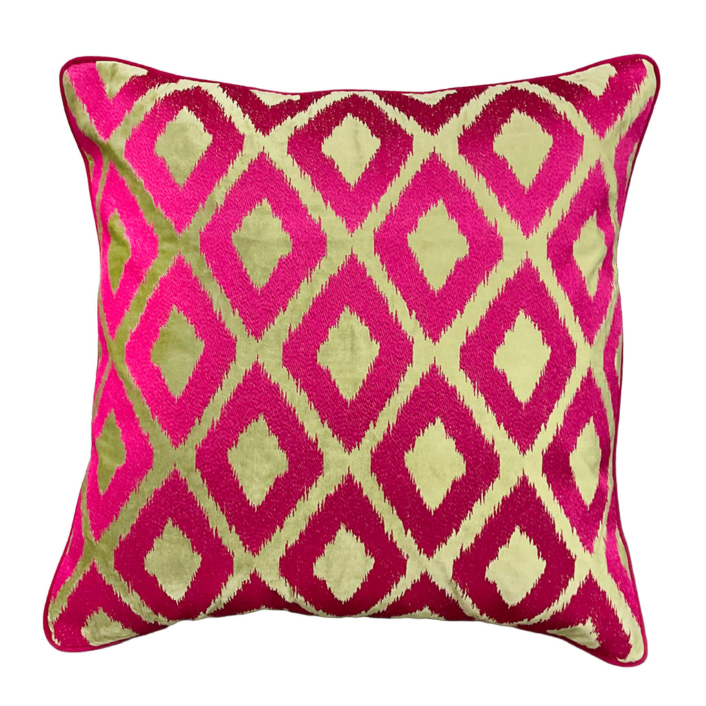 Cushion triangles mint/fuchsia velvet VI/CO 50x50