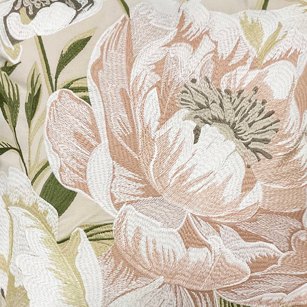 Cushion peony natural velvet PE 50x50