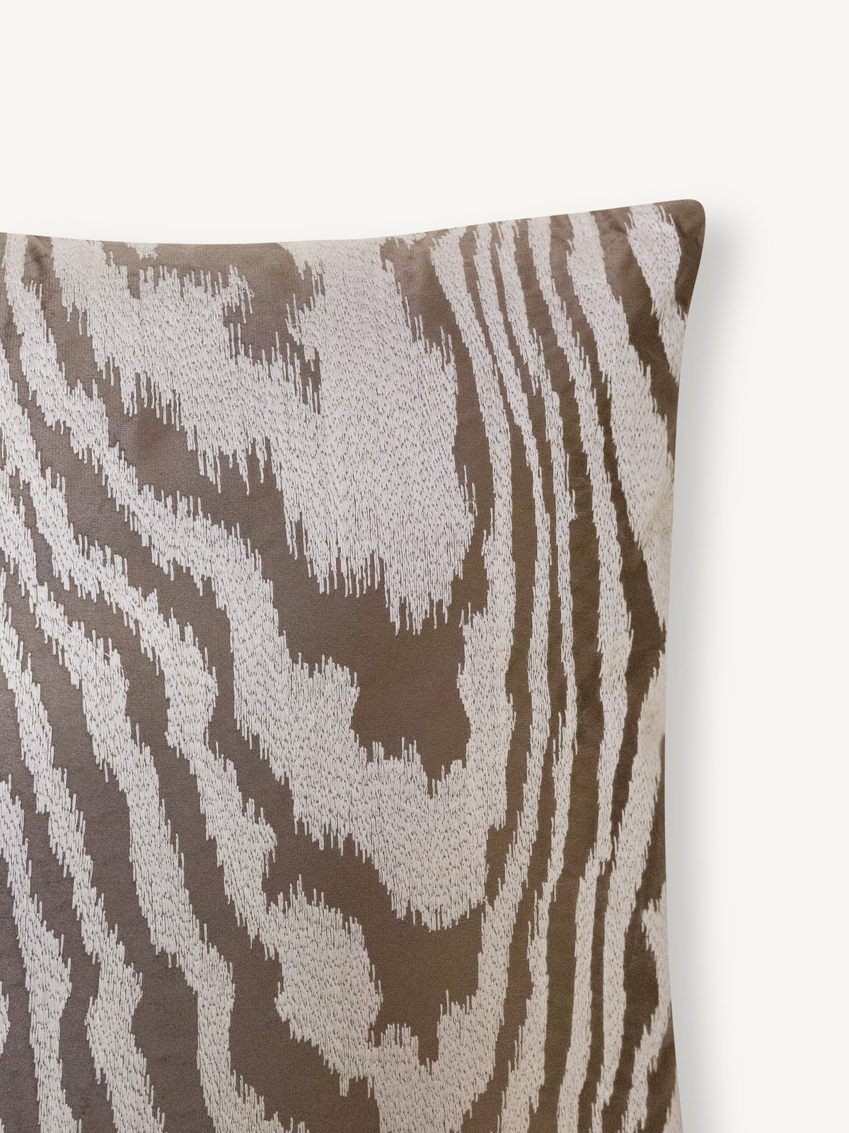 Cushion ZAINA 50x50cm brown