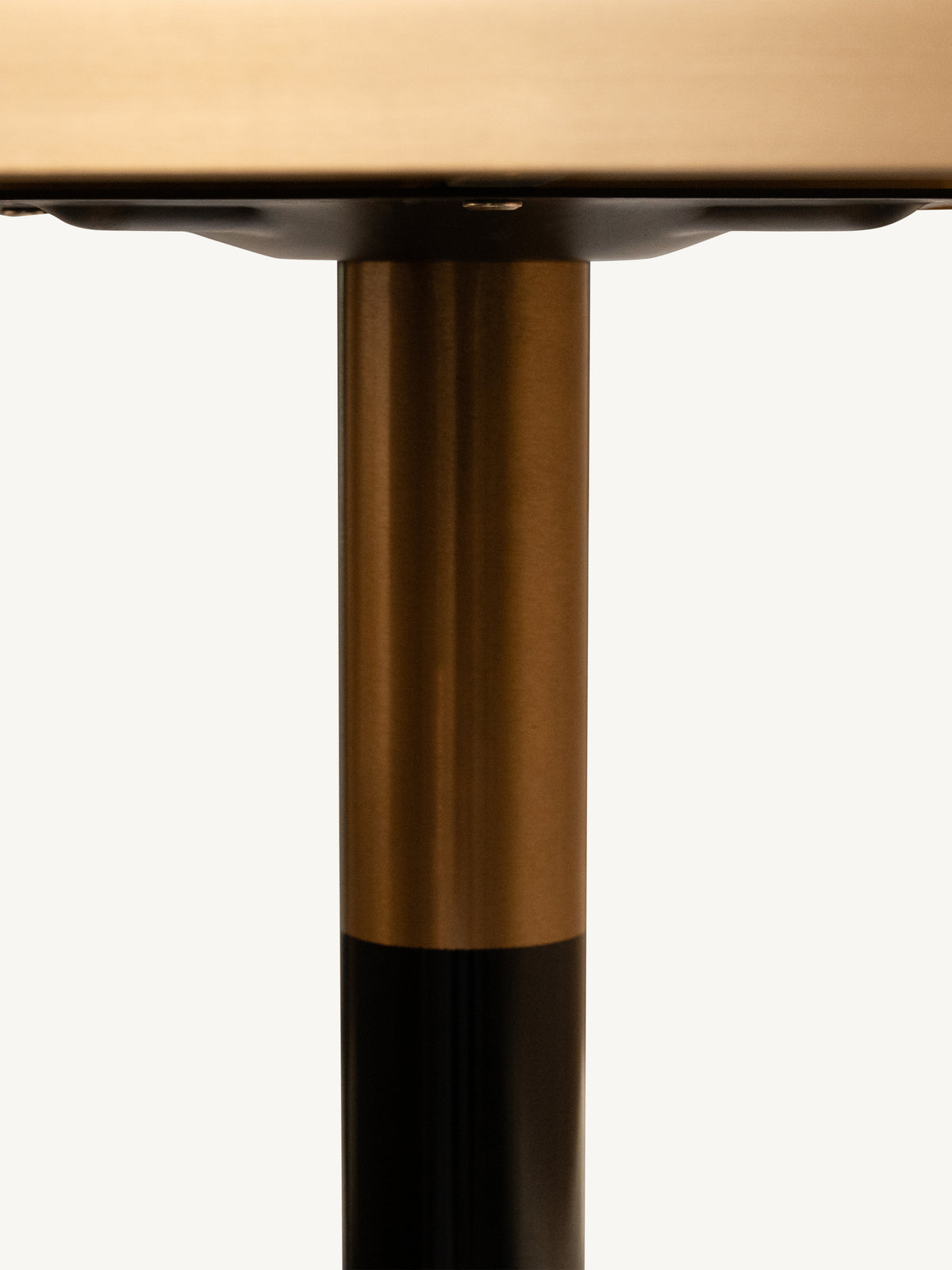 Bistro bar table AVIGNON ceramic top 70x70x105cm frozen gold