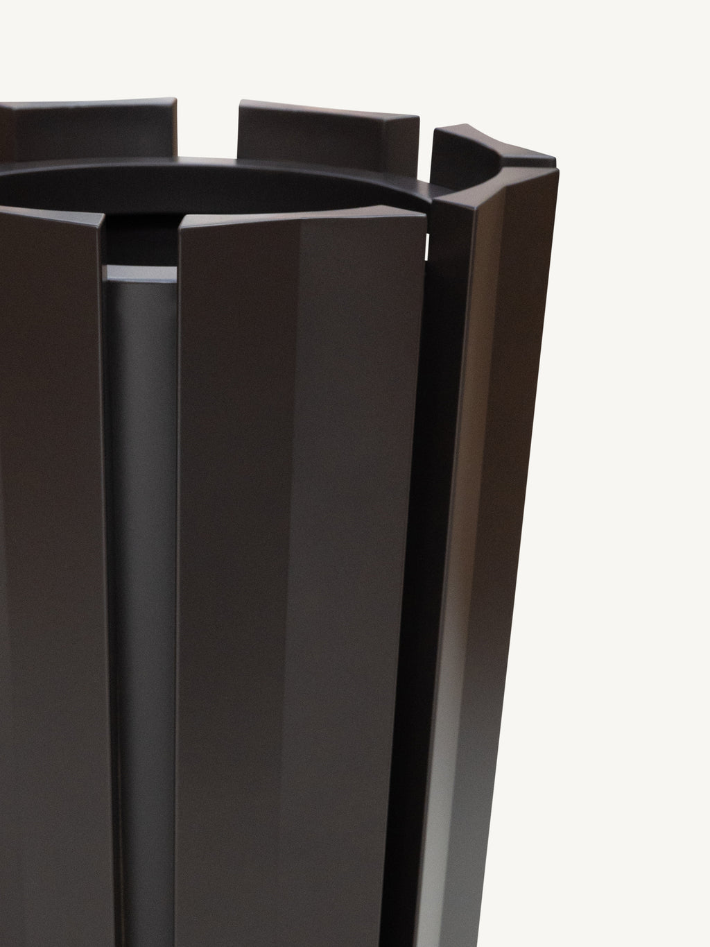 Pot VASQUE Ø40x90cm brown