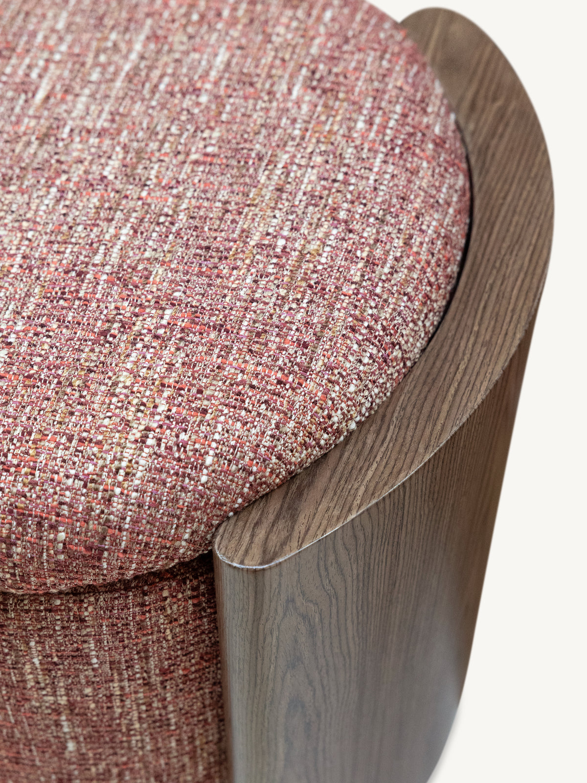 Ottoman VALENTO w/storage 126x43x45cm red