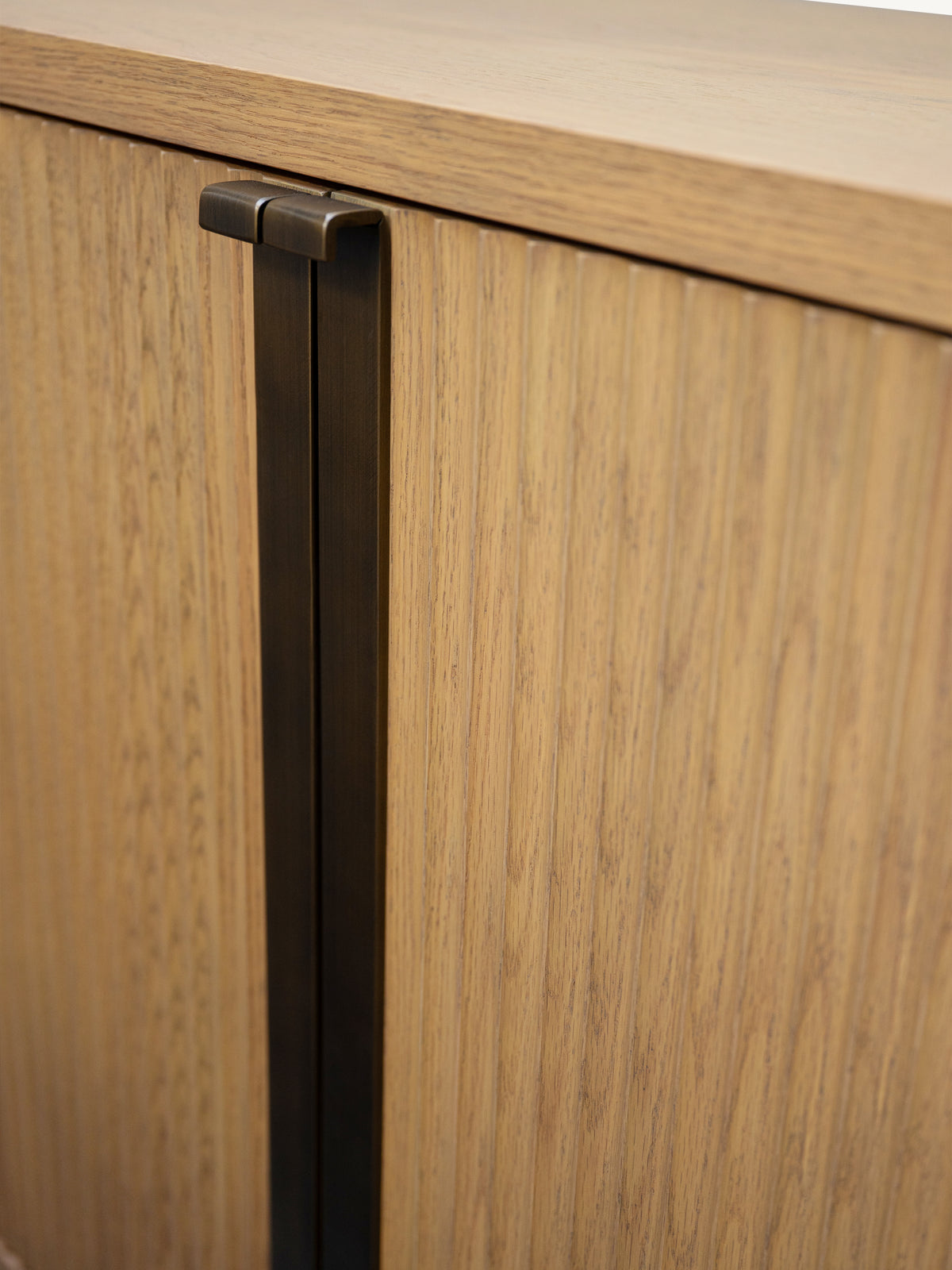Sideboard ALESSIA 180x48x86cm light brown